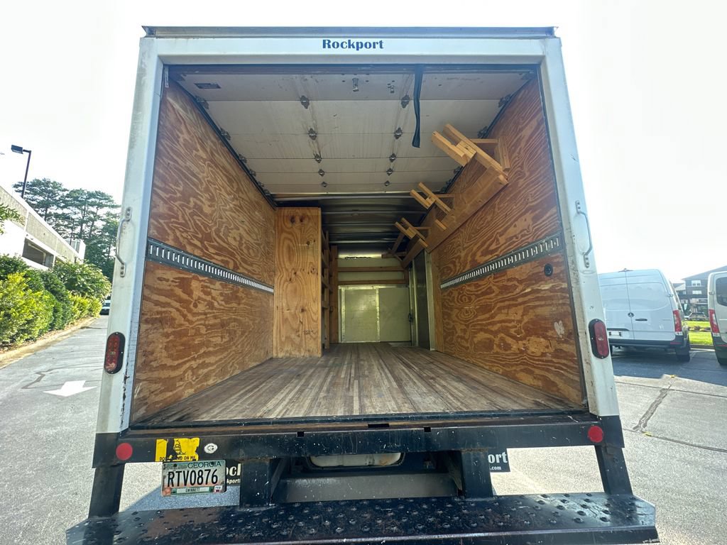 Used 2019 Ford E-450 and Econoline 450 Super Duty w/ Power Windows & Locks Group RWD image 15