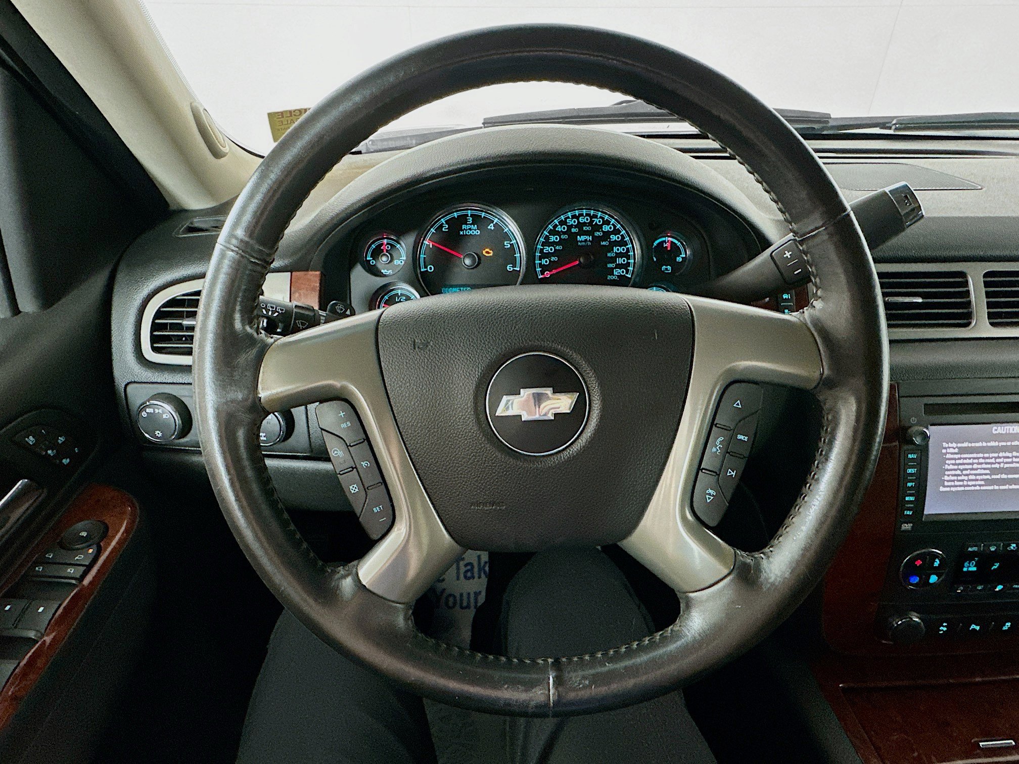 Used 2013 Chevrolet Tahoe LTZ image 11