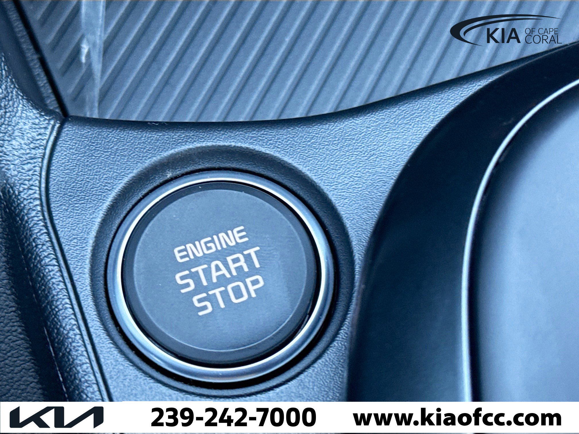 New 2025 Kia K4 LXS image 31