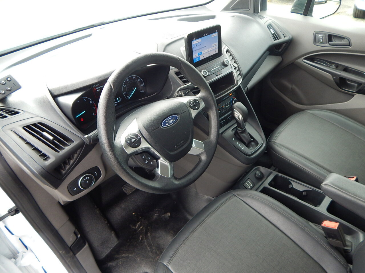 Used 2020 Ford Transit Connect XL image 17