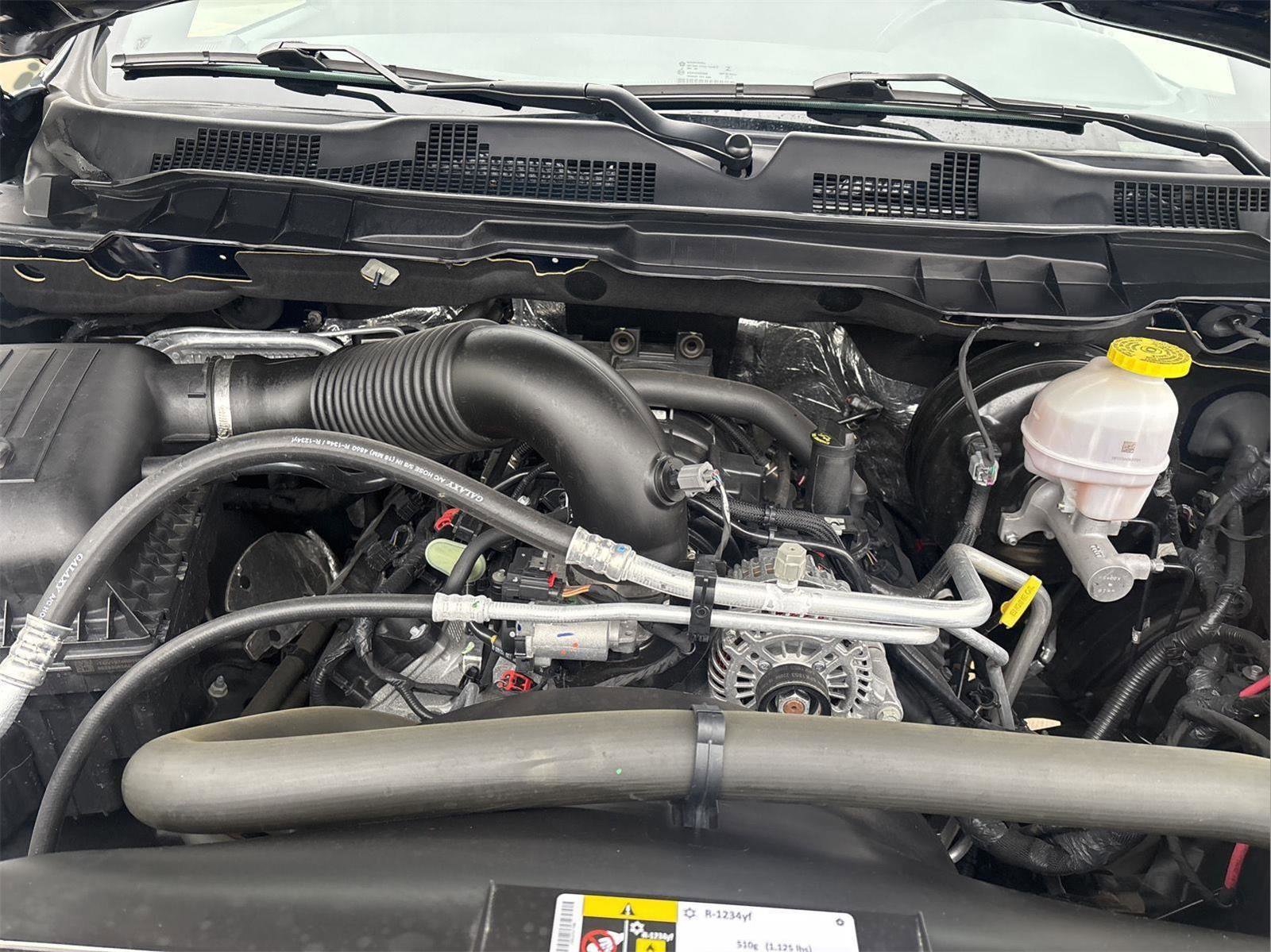 Used 2024 RAM 1500 Classic Warlock w/ Electronics Group image 33