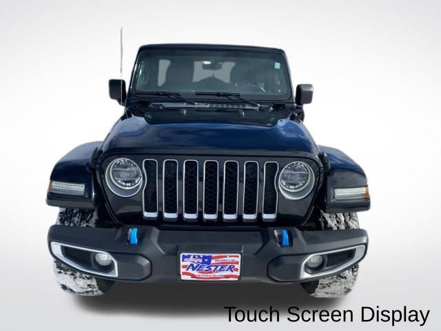 Used 2022 Jeep Wrangler Unlimited Sahara w/ Cold Weather Group image 9