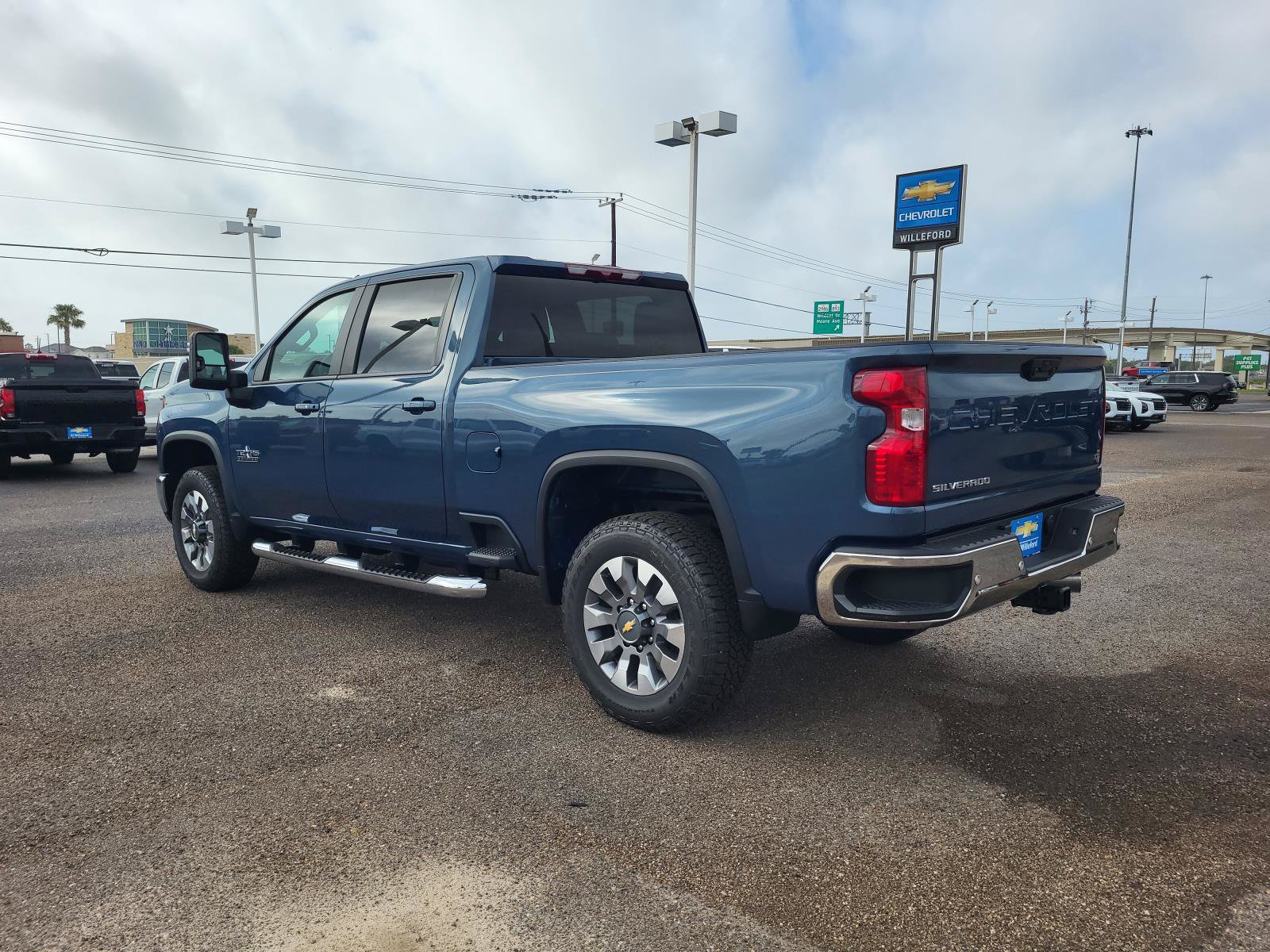 New 2026 Chevrolet Silverado 2500 LT AWD/4WD image 3