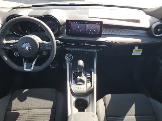New 2025 Alfa Romeo Tonale image 14