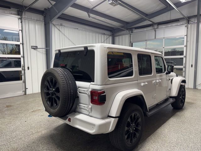 Used 2021 Jeep Wrangler Unlimited Sahara image 18