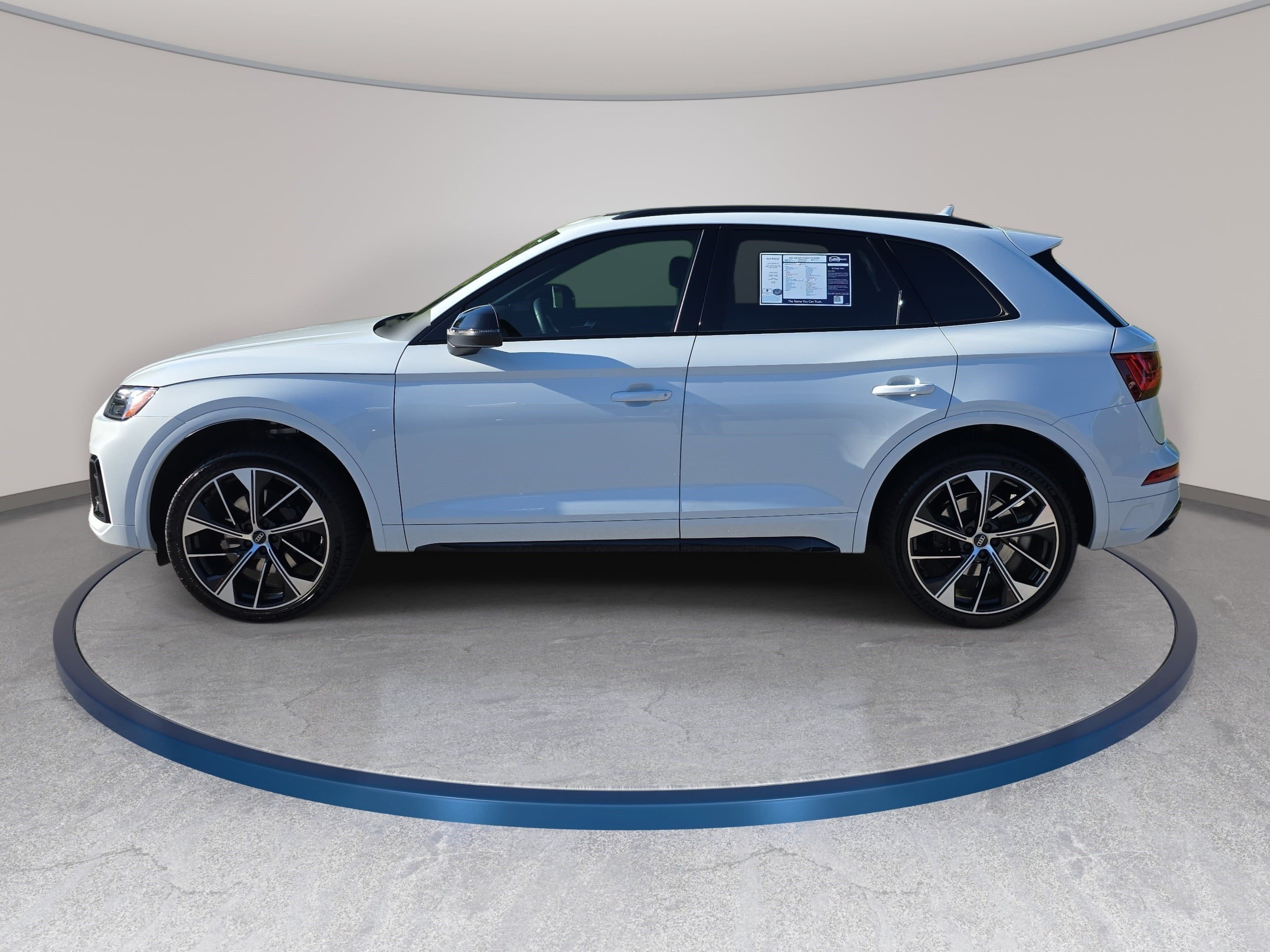 Used 2024 Audi SQ5 Premium Plus w/ Premium Plus Package AWD/4WD image 5