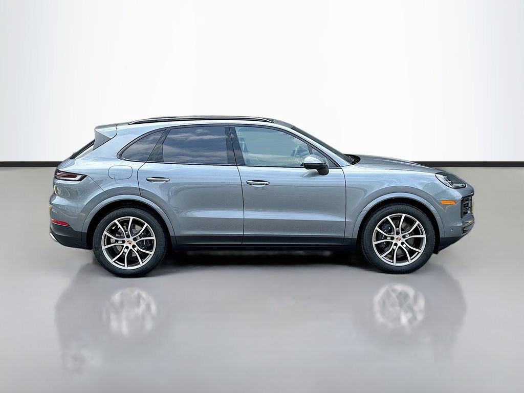 New 2026 Porsche Cayenne AWD/4WD image 8