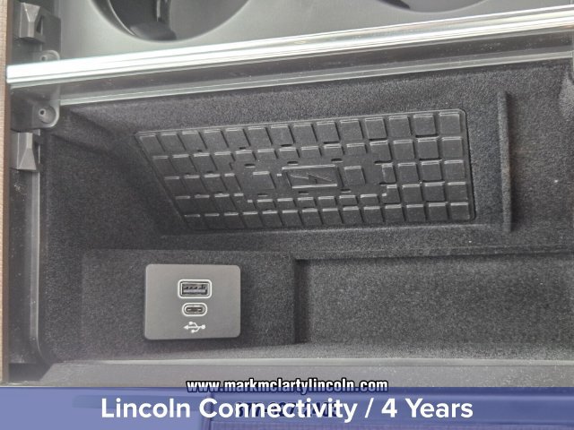 New 2026 Lincoln Navigator Reserve AWD/4WD image 20