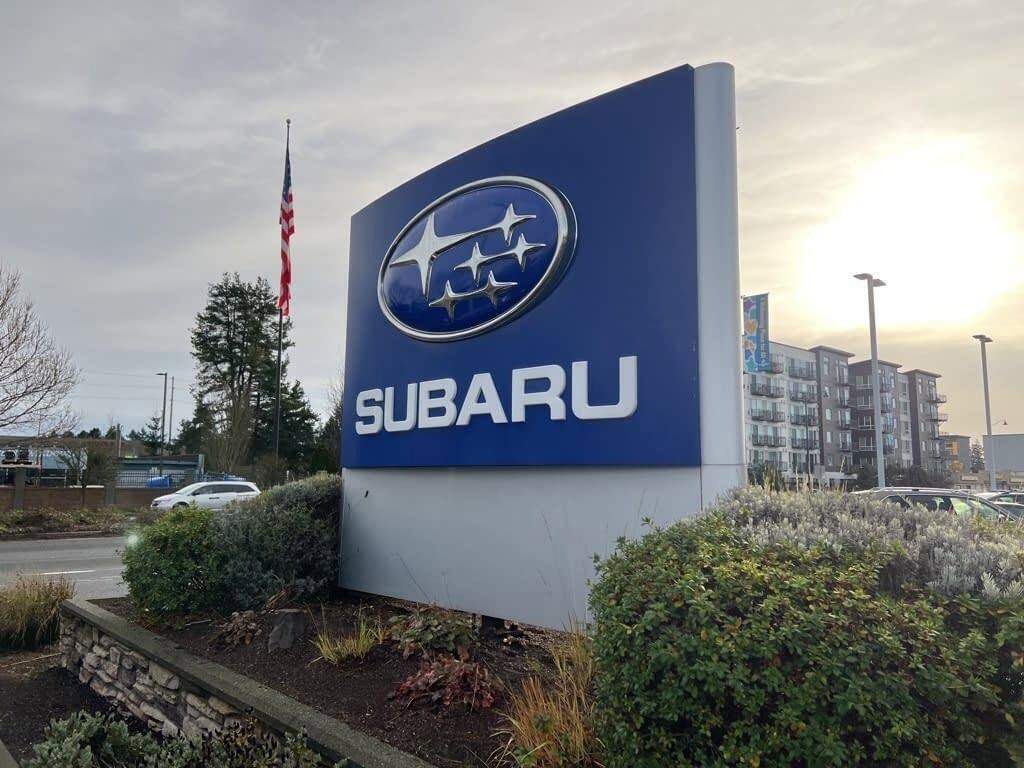 Used 2016 Volkswagen e-Golf SE w/ DC Fast Charging Package image 10