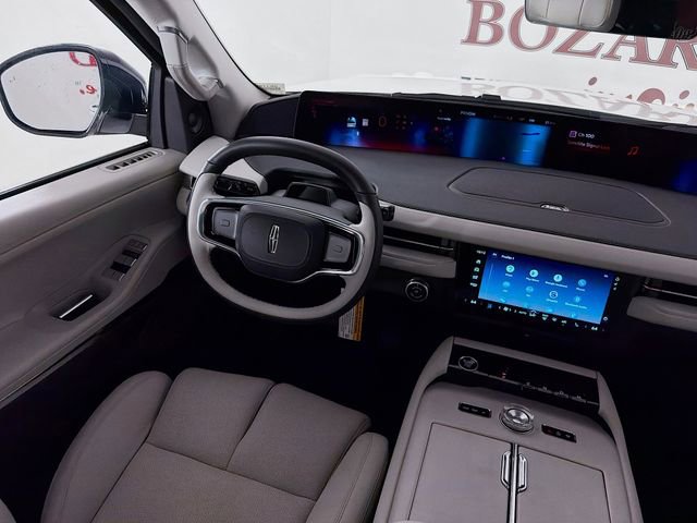 New 2026 Lincoln Navigator Premiere AWD/4WD image 25