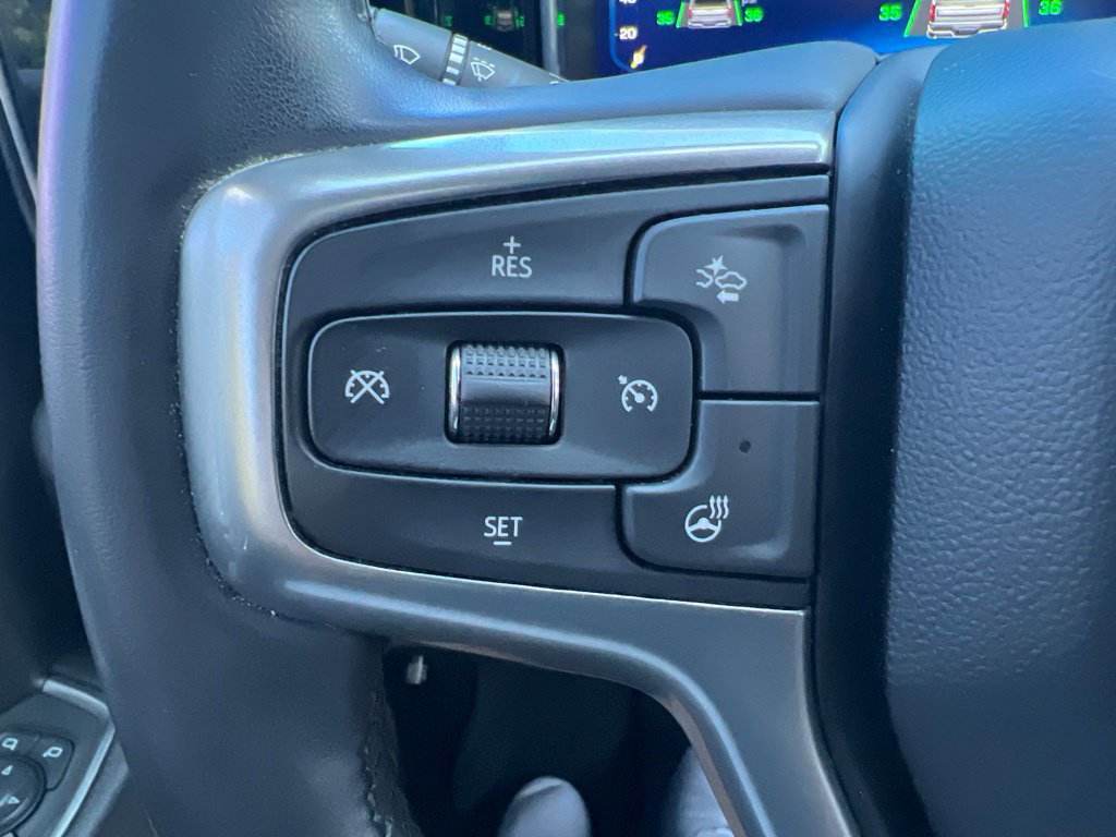 Used 2023 Chevrolet Silverado 1500 LT AWD/4WD image 43
