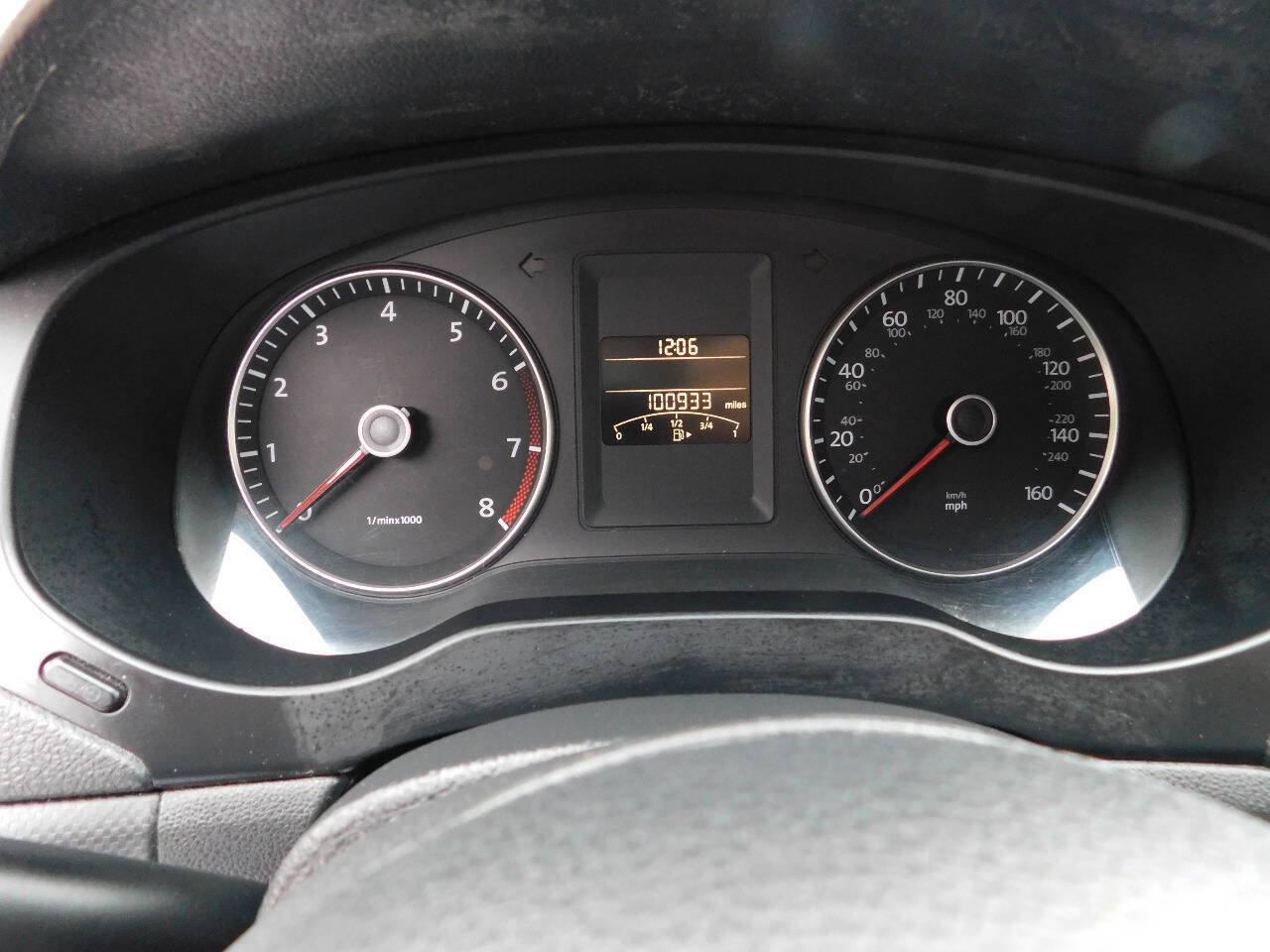 Used 2012 Volkswagen Jetta SE image 23