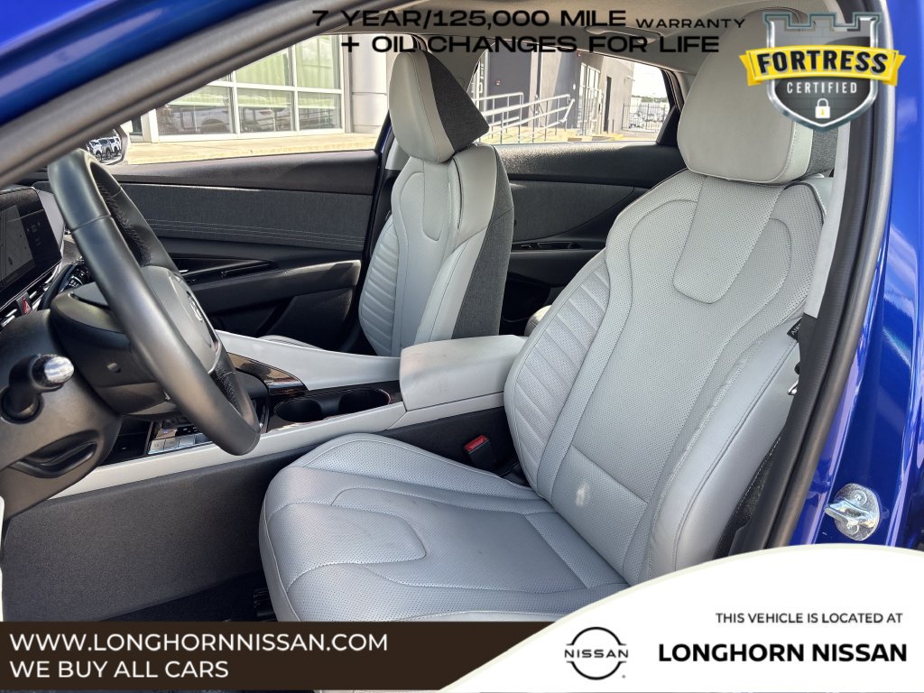Used 2025 Hyundai Elantra Limited FWD image 24