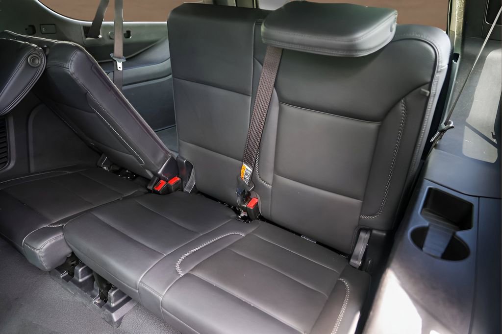 Used 2025 GMC Yukon XL Denali image 25