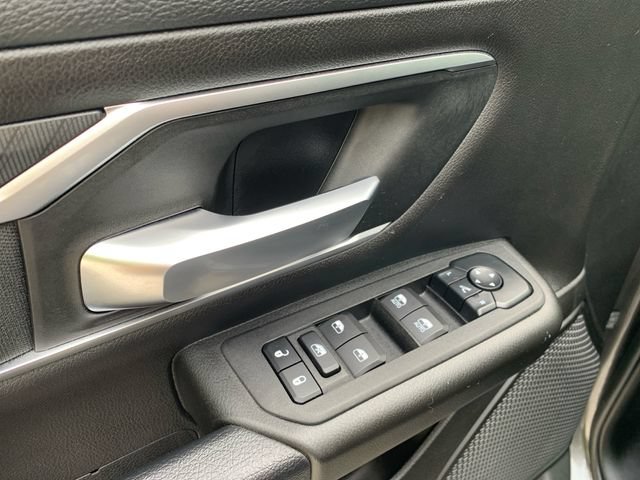 Used 2025 RAM 1500 Big Horn AWD/4WD image 13