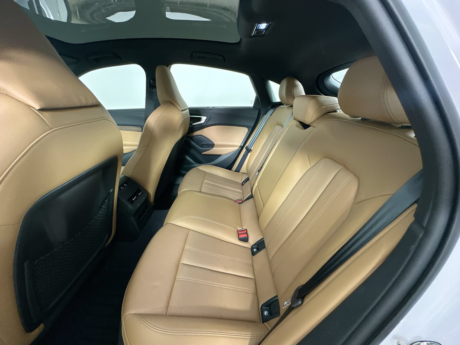 Used 2025 Audi A5 2.0T Premium Plus w/ Premium Plus AWD/4WD image 36