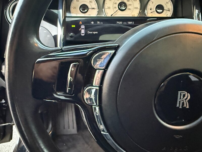 Used 2015 Rolls-Royce Ghost RWD image 22