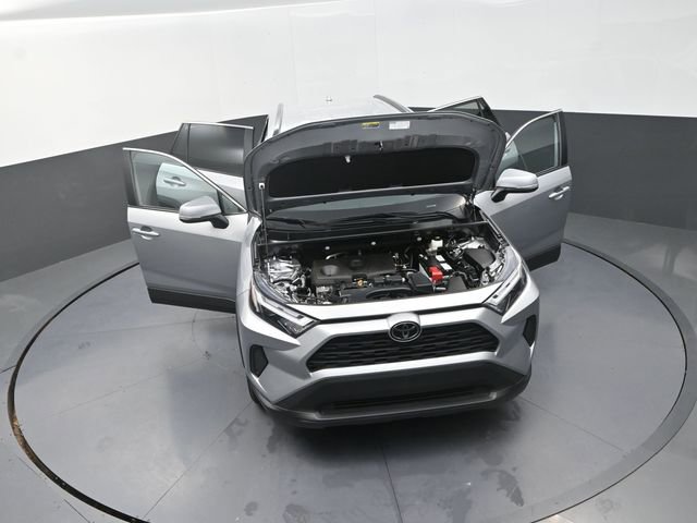 Used 2025 Toyota RAV4 XLE image 36