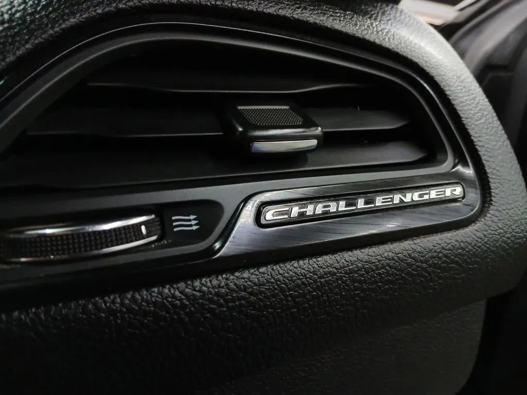 Used 2019 Dodge Challenger SXT w/ Blacktop Package RWD image 44