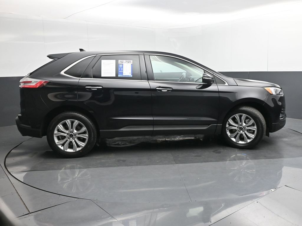 Used 2024 Ford Edge Titanium image 6