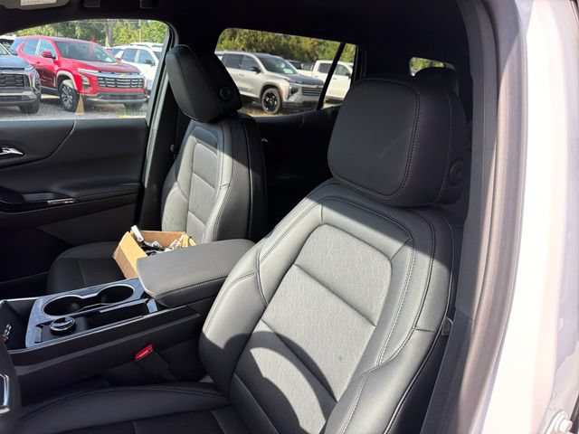New 2027 Chevrolet Equinox LT w/ Convenience Package II FWD image 20