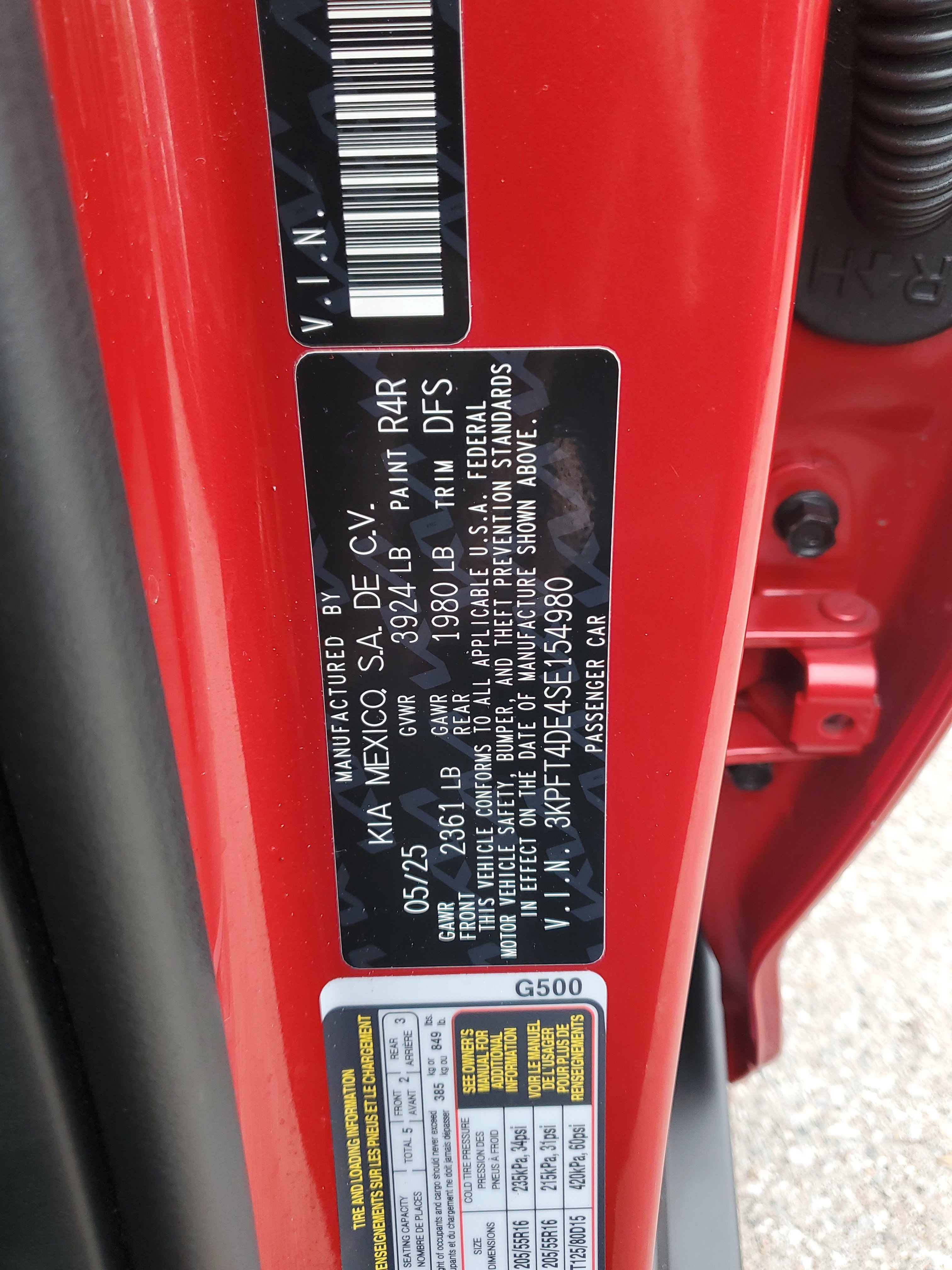 Used 2025 Kia K4 LXS image 32