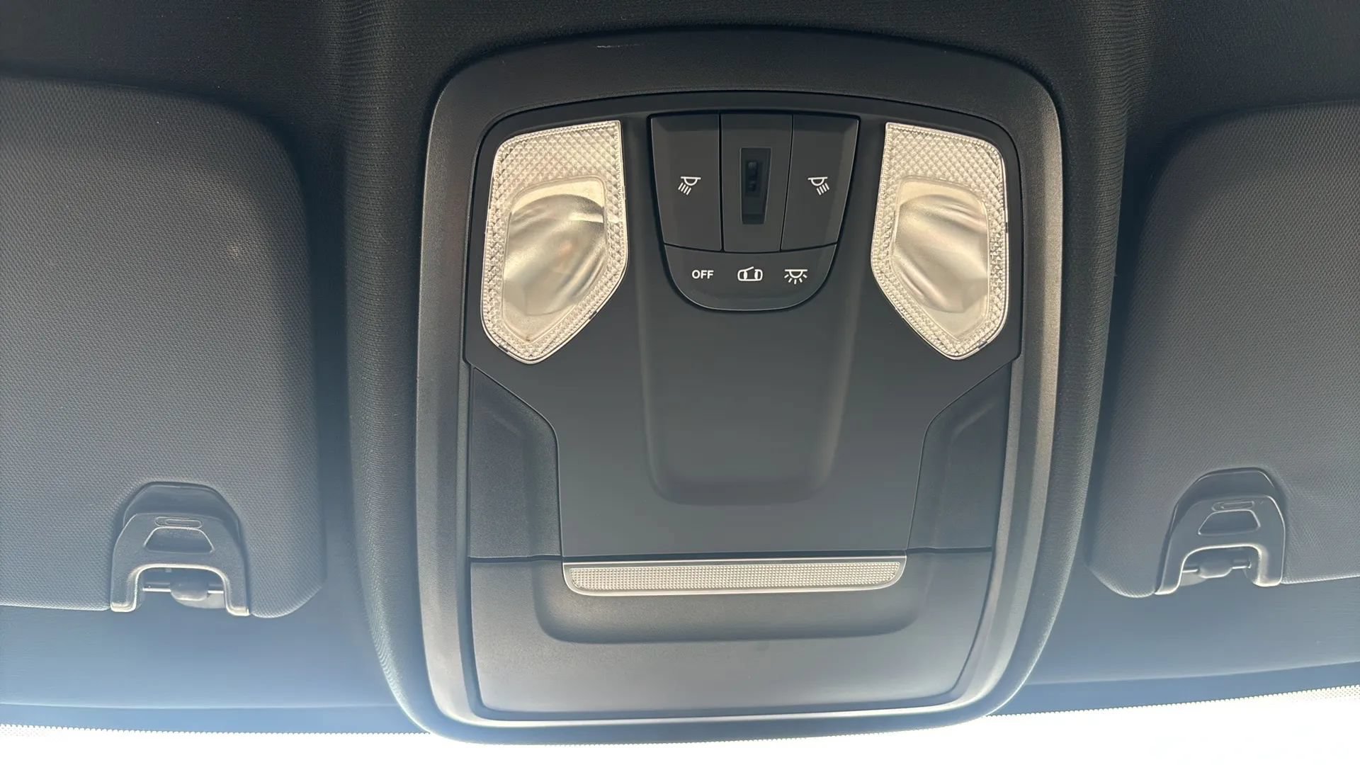 Used 2022 RAM 3500 Tradesman AWD/4WD image 27