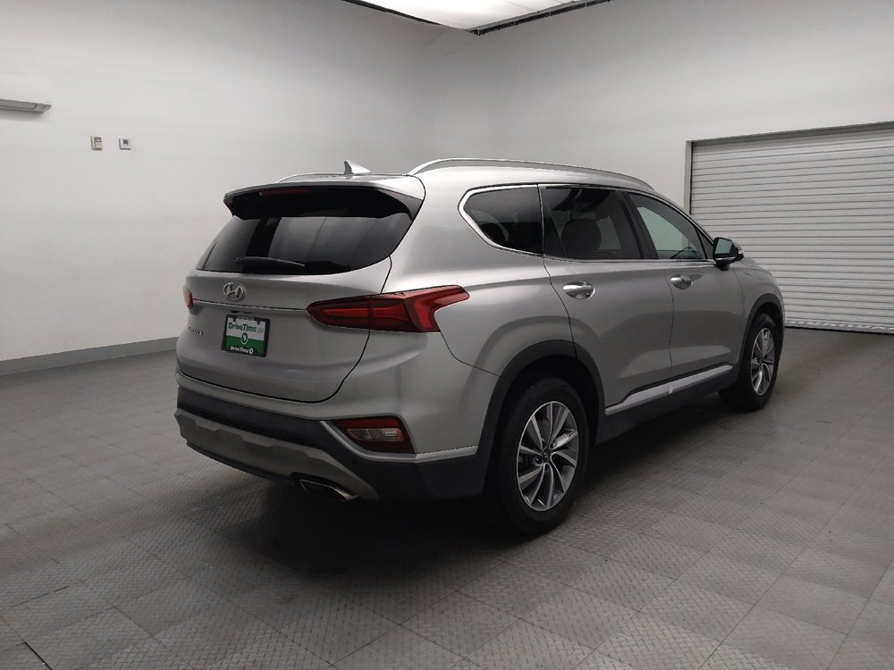 Used 2020 Hyundai Santa Fe SEL w/ Convenience + Premium Package FWD image 9