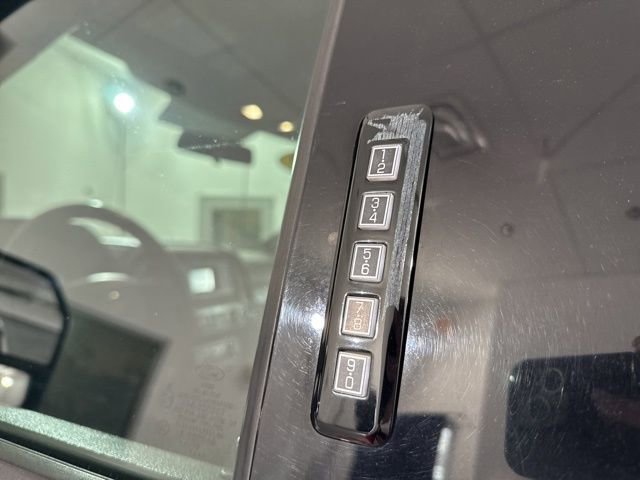 Used 2019 Ford F250 XLT image 16