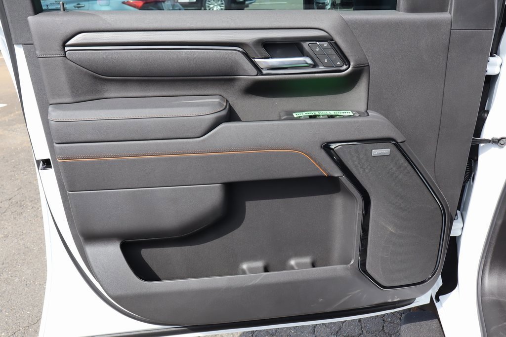 New 2026 GMC Sierra 2500 AT4 w/ AT4 Premium Plus Package image 12