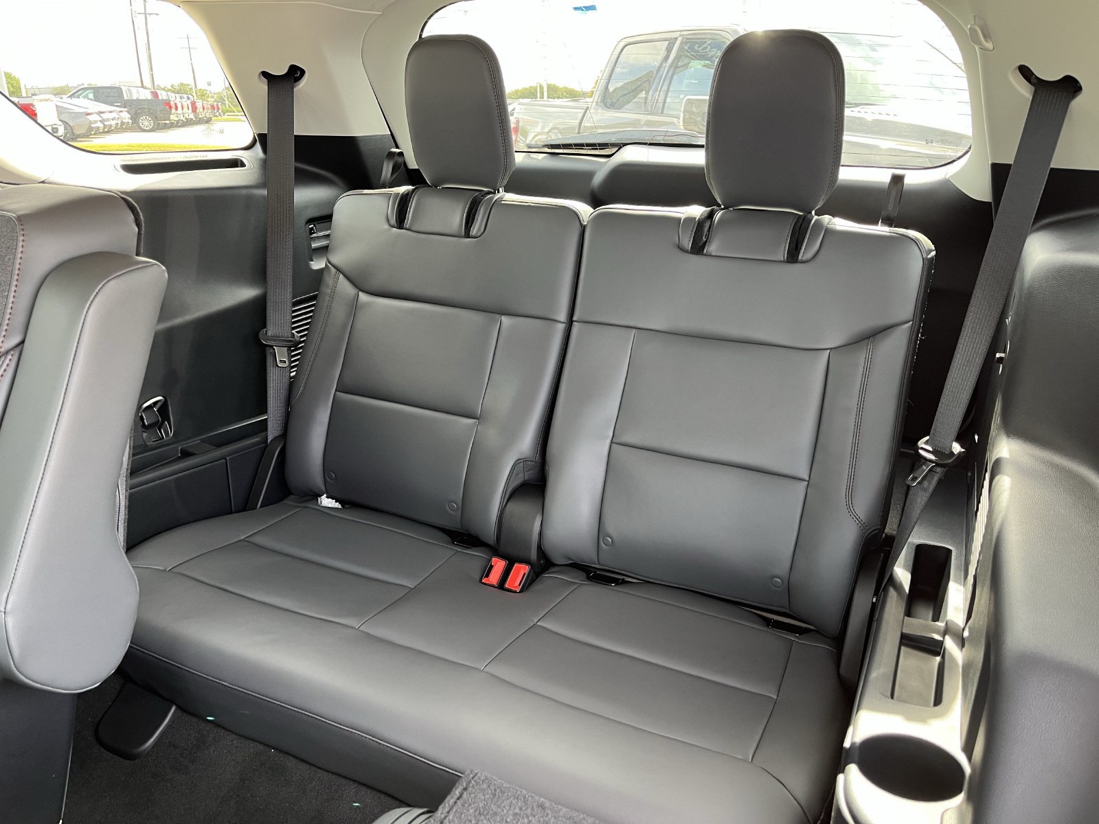 New 2026 Ford Explorer Active w/ Active Comfort Package RWD image 24