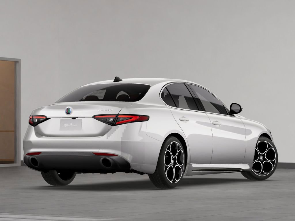 New 2026 Alfa Romeo Giulia image 4