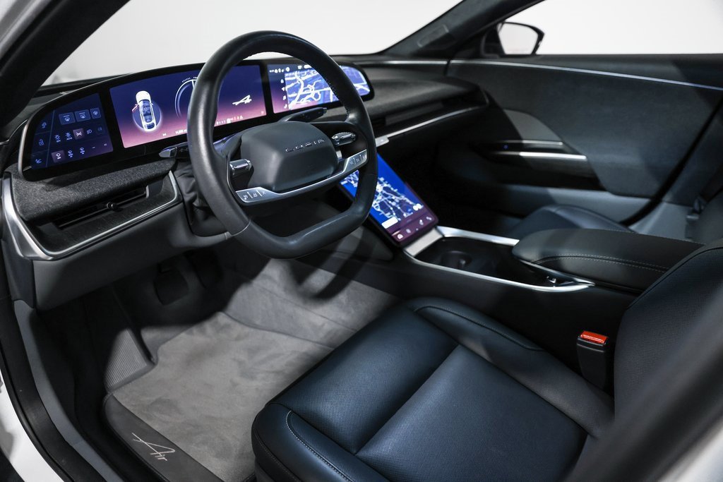 Used 2024 Lucid Air Pure image 27