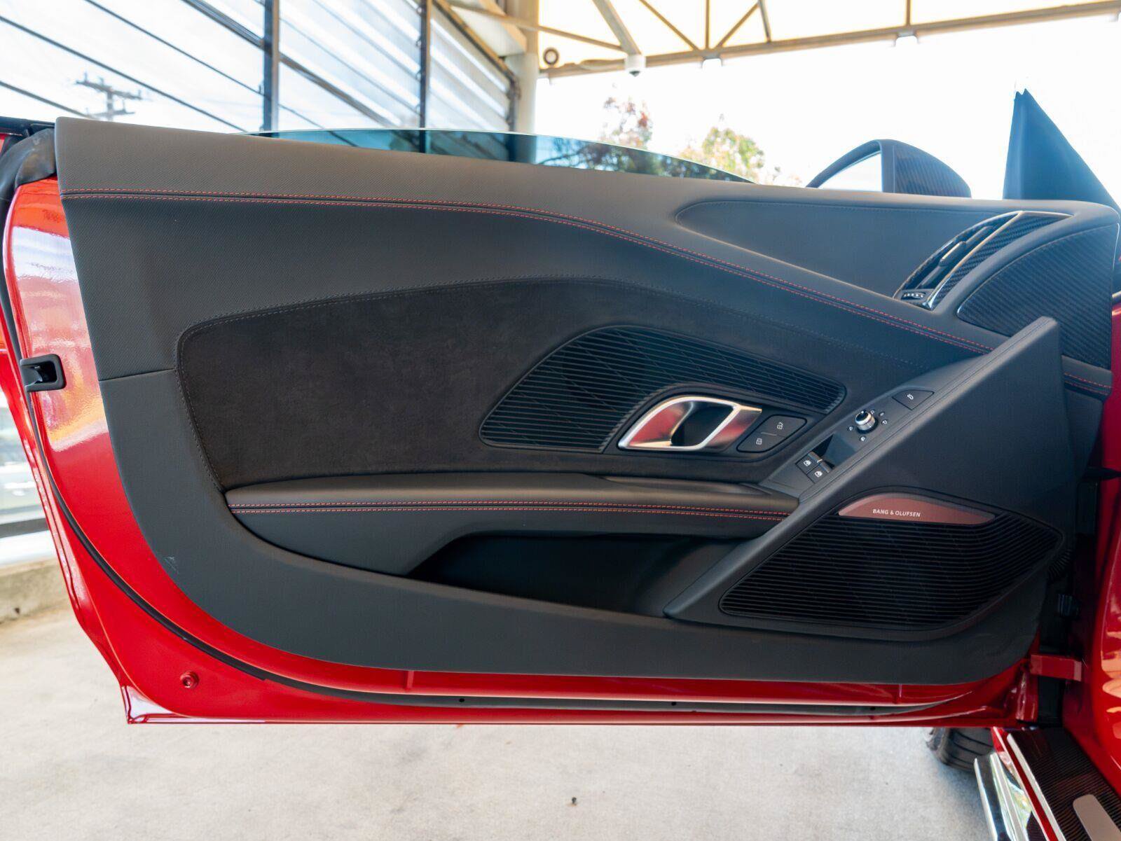 Used 2023 Audi R8 V10 GT RWD image 73