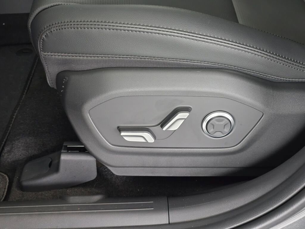 New 2026 Hyundai Santa Fe Limited image 18