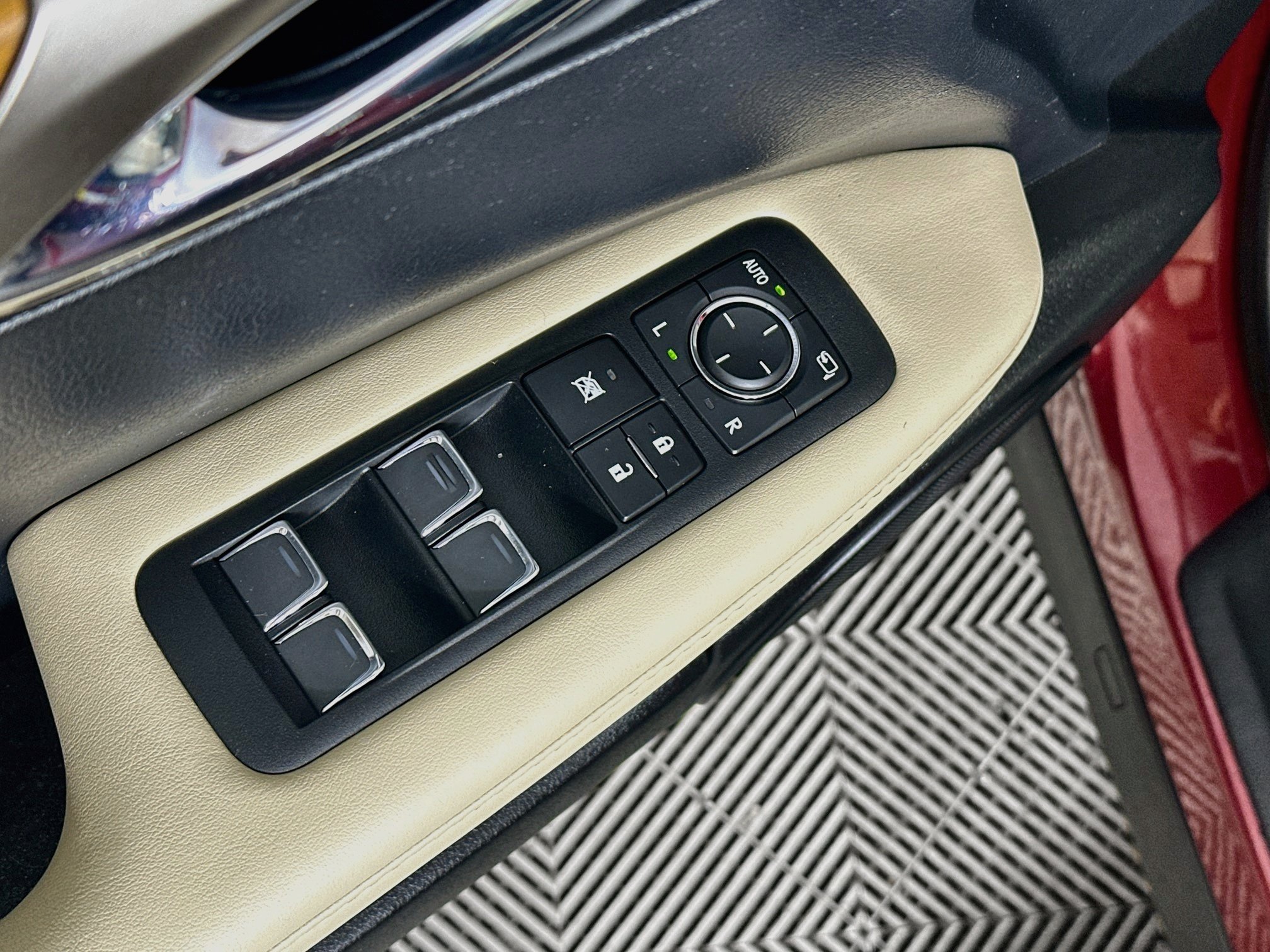 Used 2022 Lexus RX 350 AWD w/ Premium Package image 17