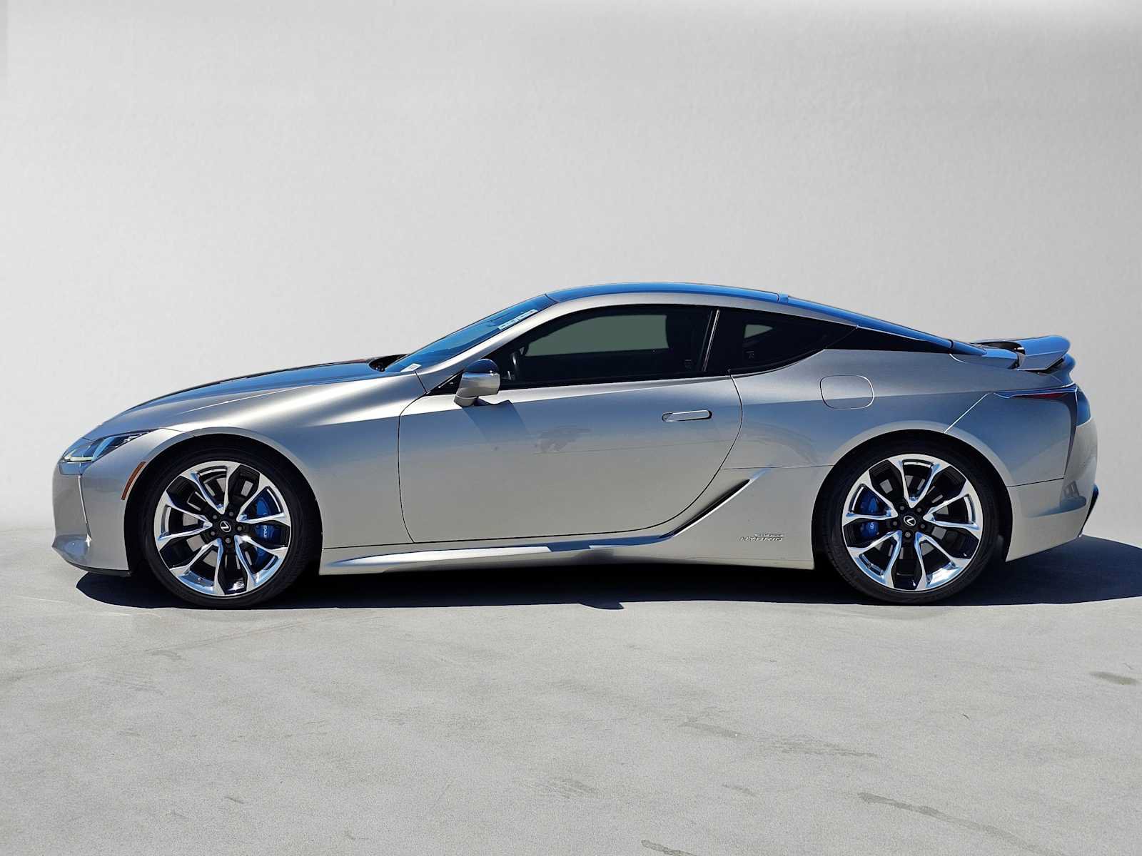 Used 2018 Lexus LC 500h w/ Performance Package RWD image 6