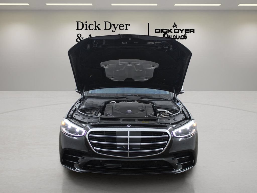 Used 2022 Mercedes-Benz S 580 4MATIC Sedan image 39