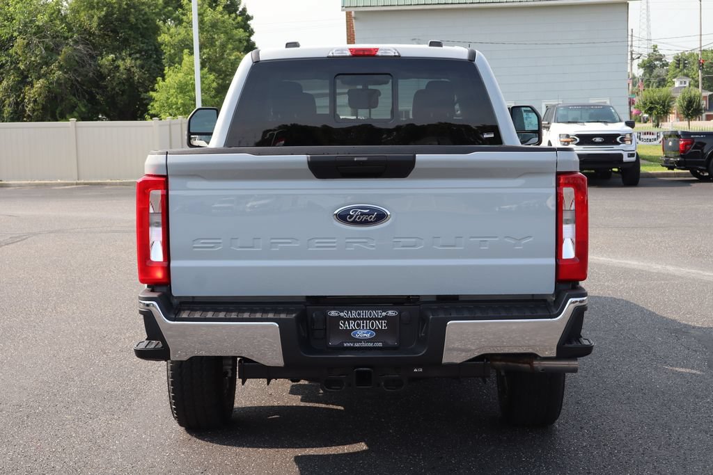 New 2026 Ford F250 XLT AWD/4WD image 16