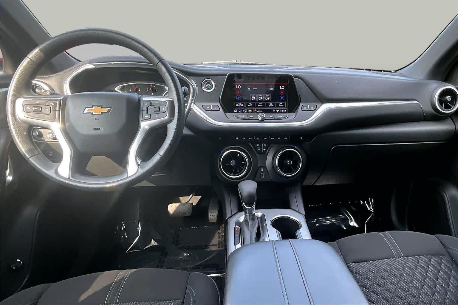 Used 2021 Chevrolet Blazer LT FWD image 15