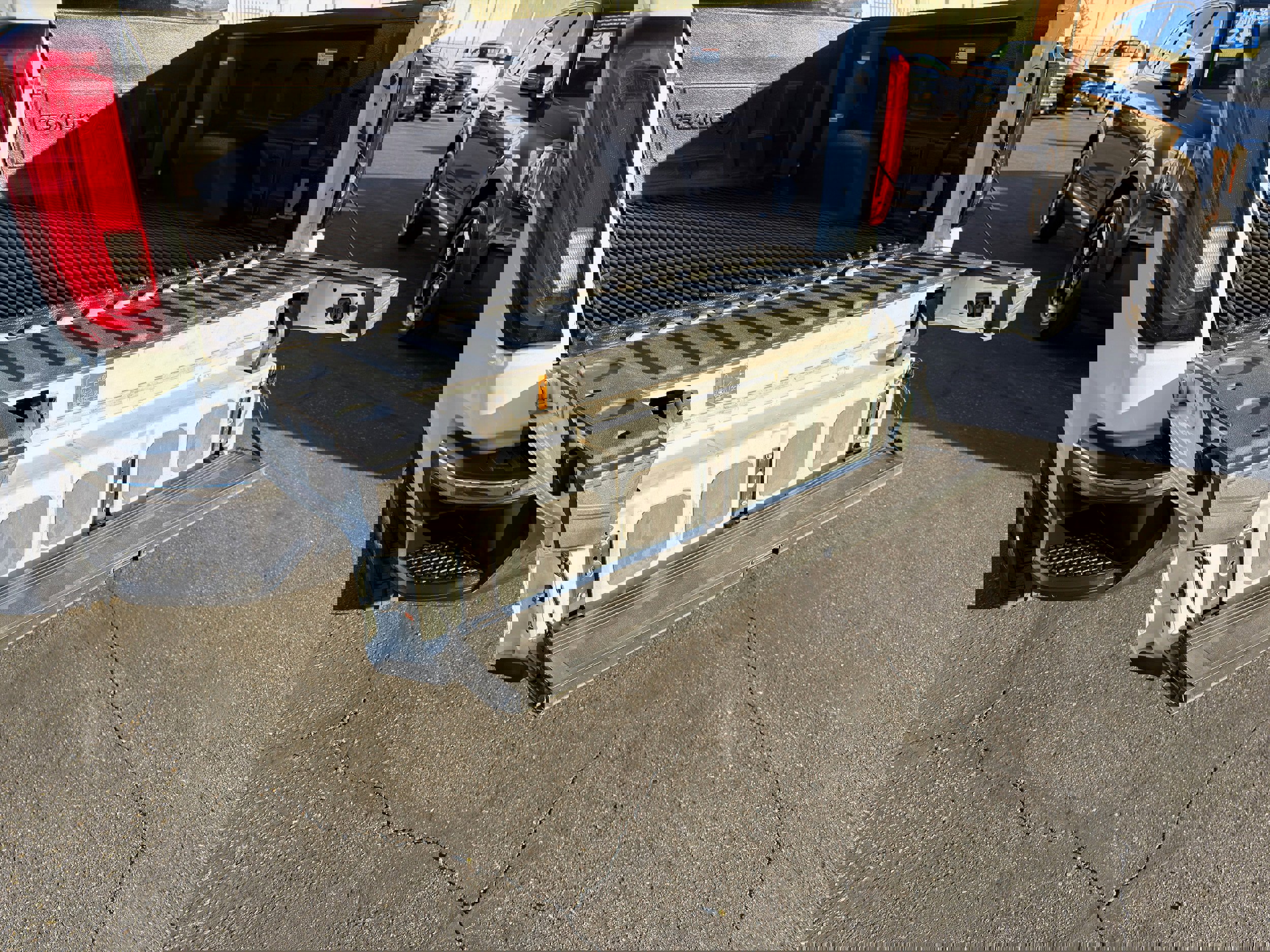 Used 2024 GMC Sierra 1500 SLT image 20