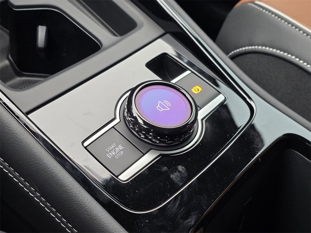 New 2026 Volkswagen Tiguan SEL R-Line image 18