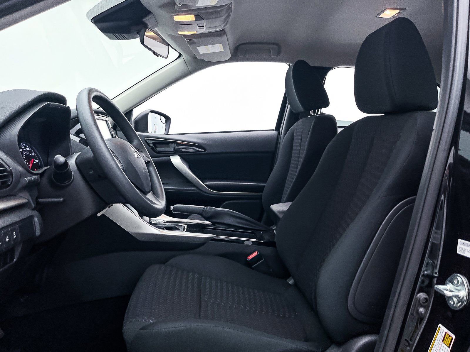 New 2025 Mitsubishi Eclipse Cross ES image 11