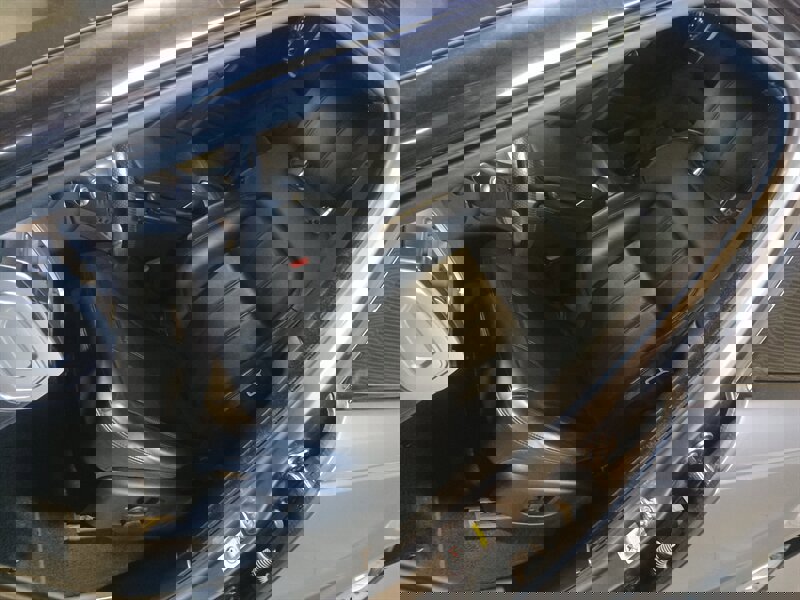 Used 2018 Land Rover Range Rover Sport HSE image 14