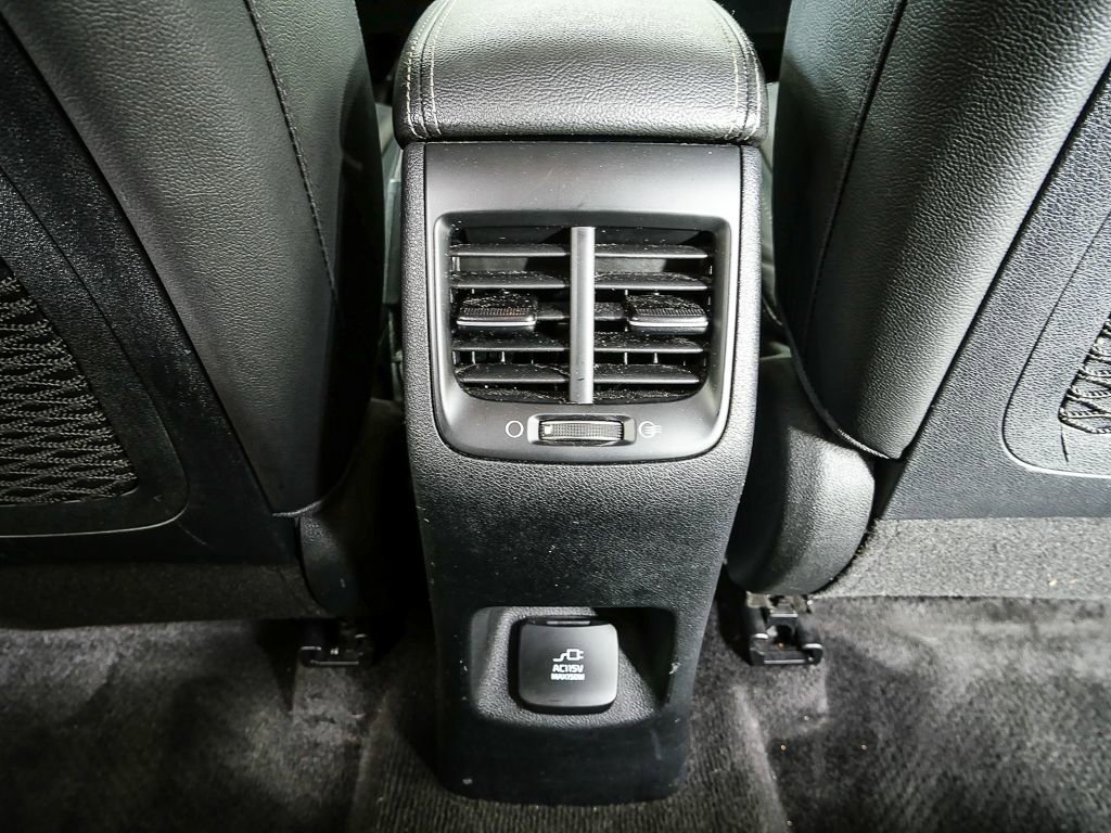 Used 2019 Kia Niro EX Premium FWD image 19