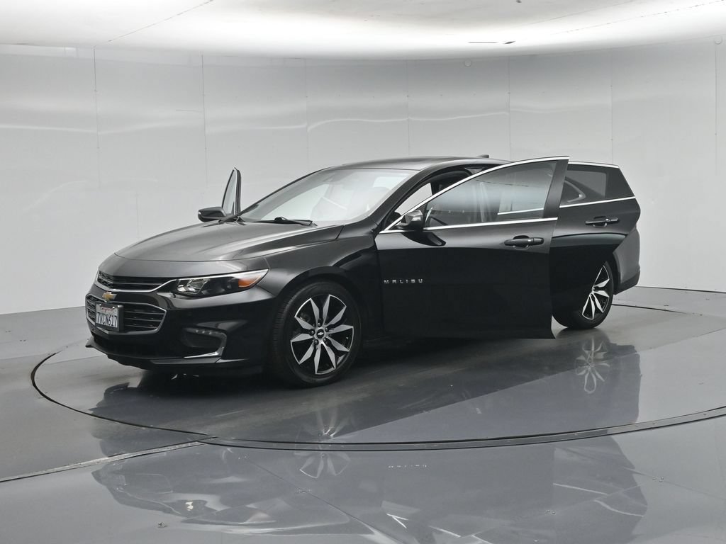 Used 2017 Chevrolet Malibu LT w/ Leather Package FWD image 35
