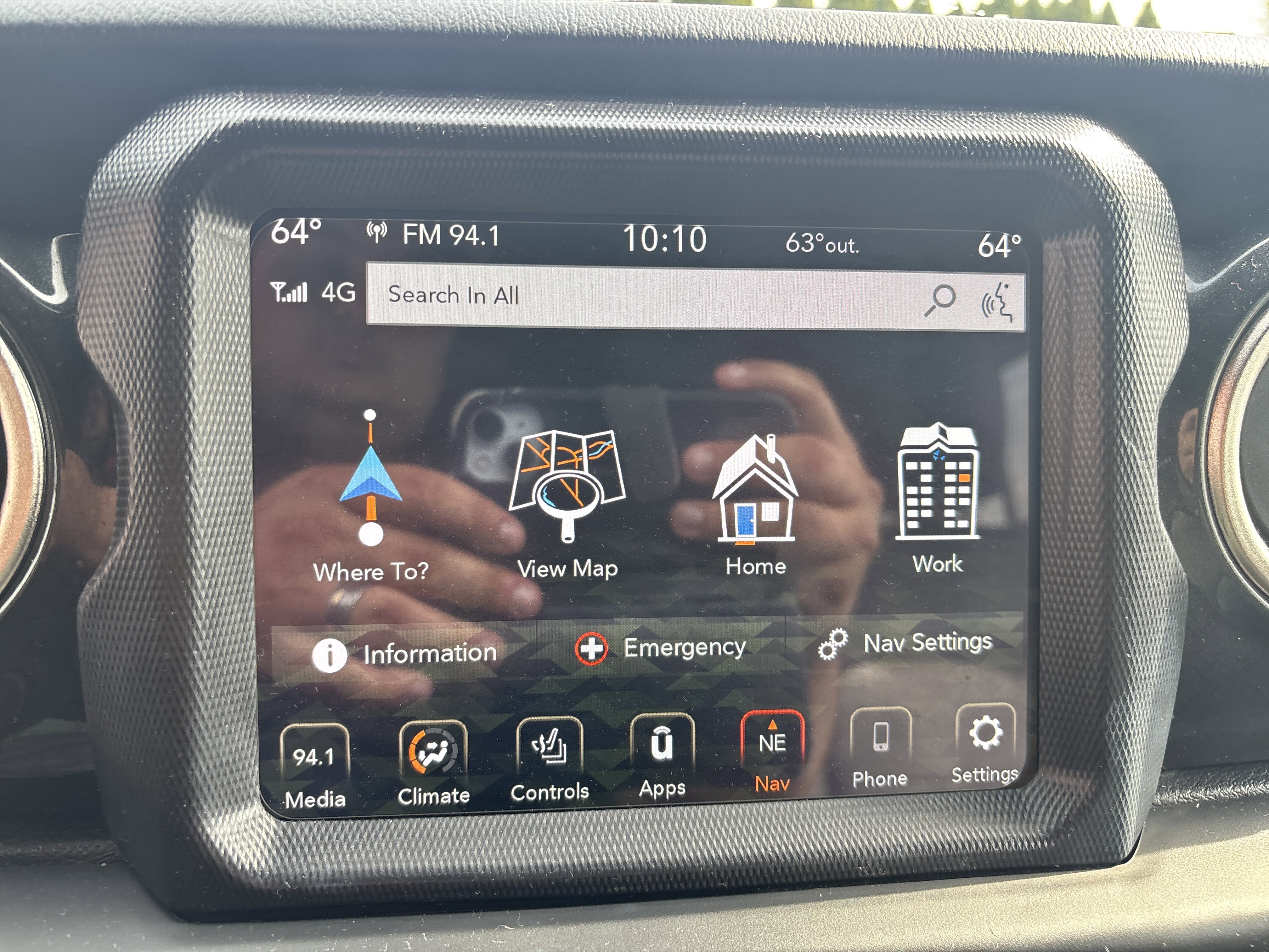 Used 2020 Jeep Wrangler Unlimited Sahara image 27