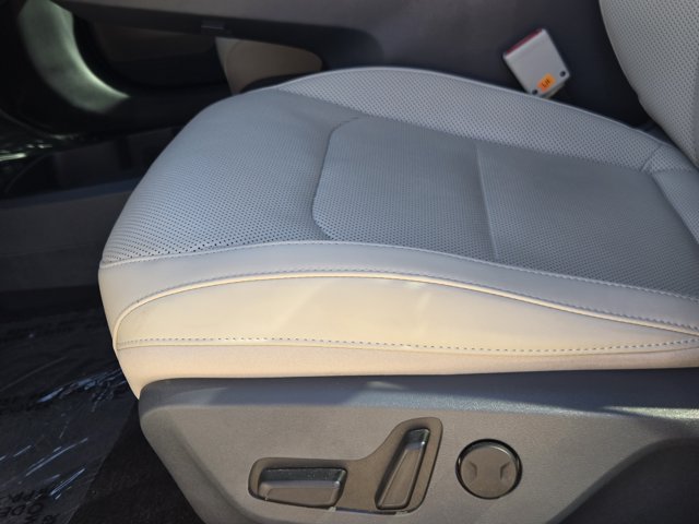Certified 2023 Kia EV6 Wind AWD/4WD image 25