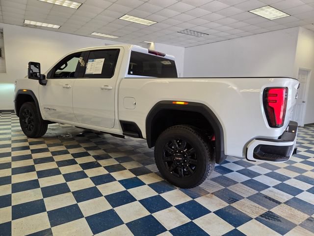 Used 2025 GMC Sierra 2500 AT4 AWD/4WD image 6
