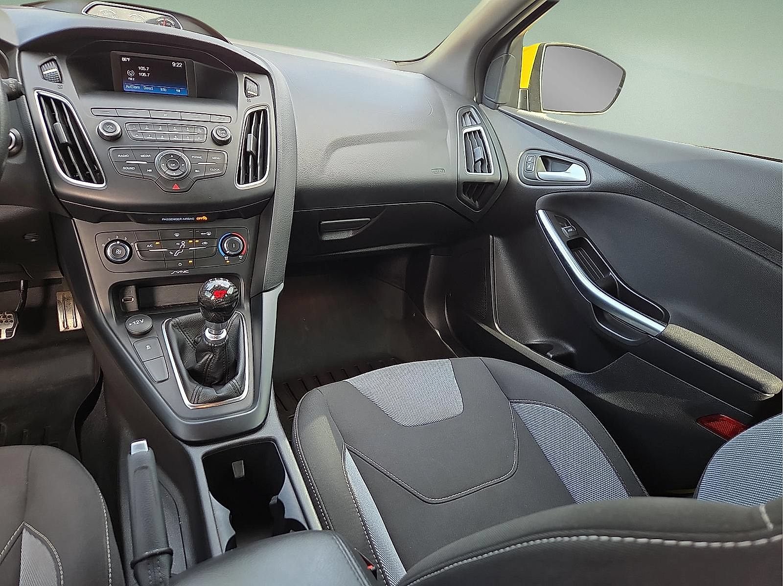 Used 2018 Ford Focus ST FWD image 12